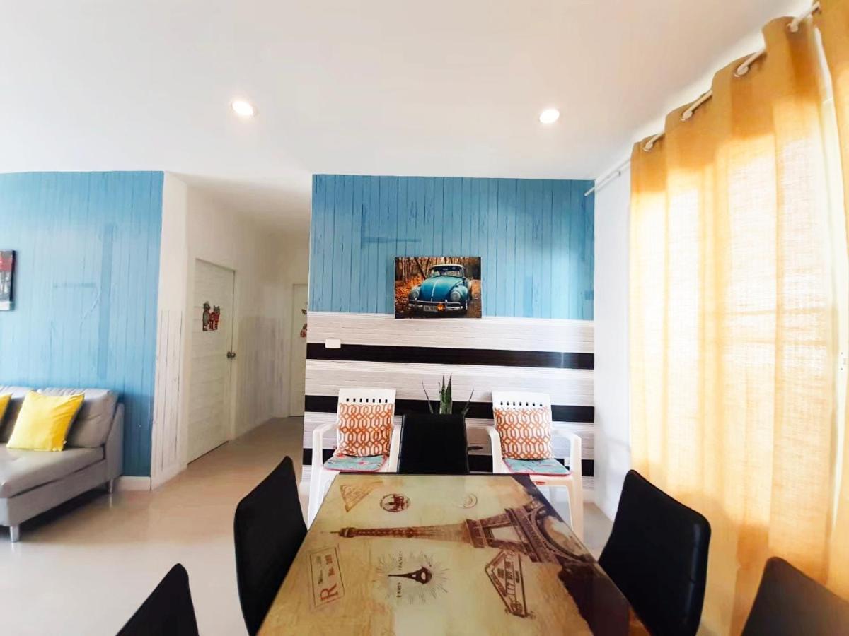 บ้านคริสติน่า พูลวิลล่า 3 ห้องนอน รองรับผู้เข้าพัก 8-15 คน Villaer